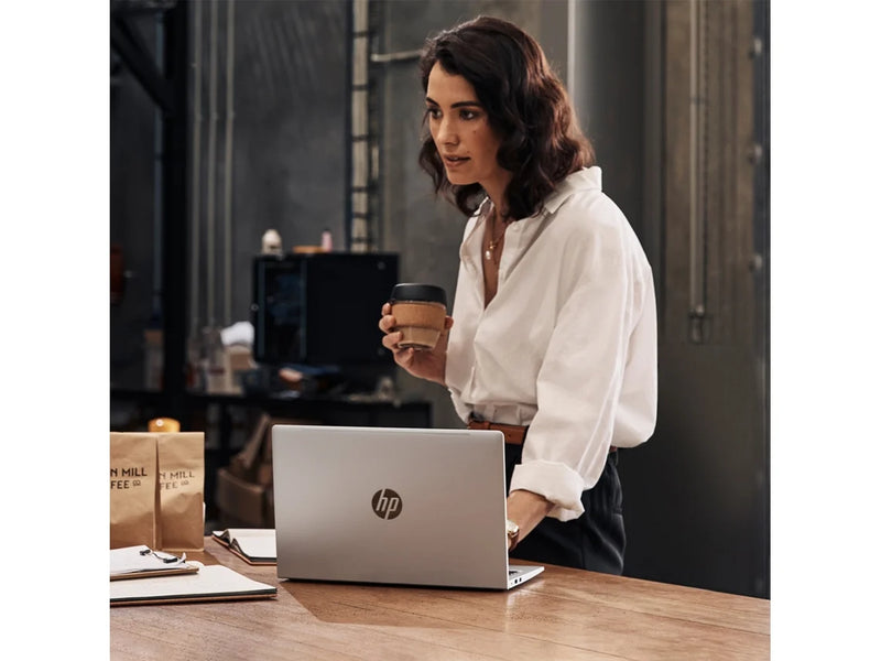 Ordenador Portatil HP Probook 440 G9 35 6 Cm 14 Full HD Intel Core I5 I5-1235U 16 Gb Ddr4-Sdram 512 Gb Ssd Wi-Fi 6E 802.11Ax Windows 11 Pro Pr