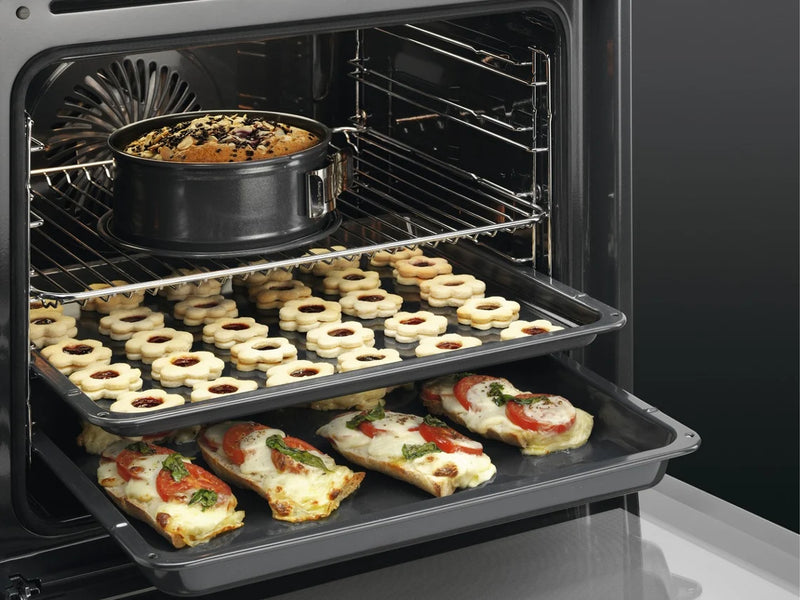 Horno AEG SurroundCook BES231111M (72 L - 59.4 cm - Hidrolítico - Inox)